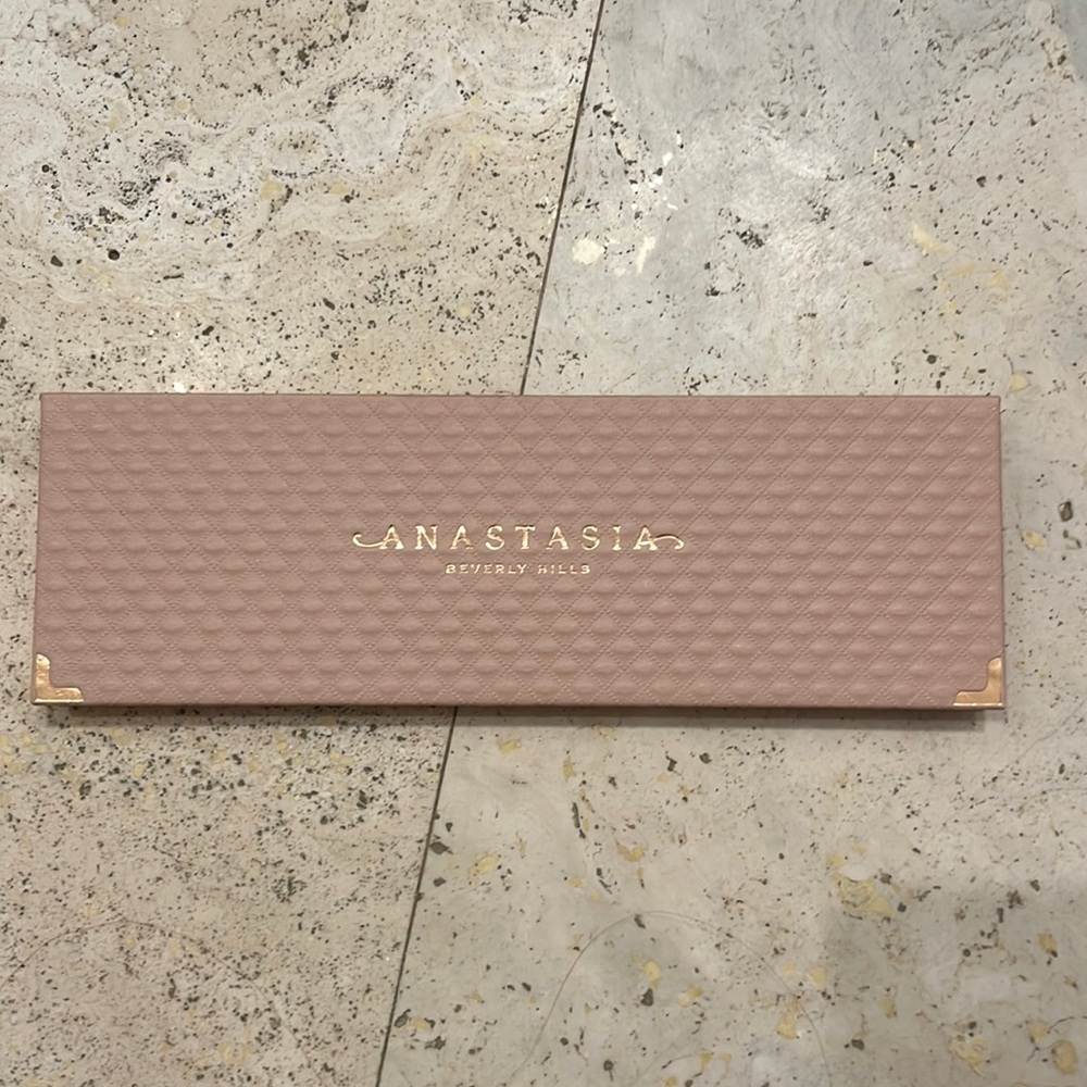 Anastasia eye shadow